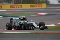Bahrein: VT1: Mercedes zet concurrentie op seconden - Vandoorne 18e