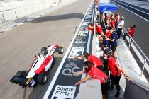 Abu Dhabi: Guanyu Zhou in extremis kampioen