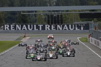 Eurocup Formule Renault: Moscou: Eerste overwinning voor Aurélien Panis.