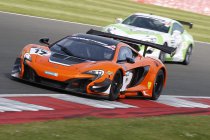 Silverstone 500: Von Ryan Racing McLaren wint nu ook in Brits GT