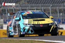 Assen: Tom Coronel bemant Honda Civic TCR Art Car Jean Graton