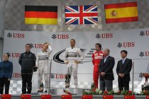 China: Mercedes blijft winnen - Alonso mee op het podium