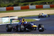 GP3: testdagen Estoril: Team Carlin rijders niet te stuiten
