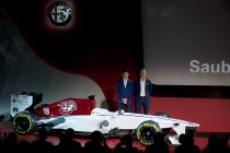 Charles Leclerc en Marcus Ericsson rijden voor het Alfa Romeo Sauber F1 Team