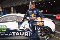 Portimão: Sébastien Loeb aan de start in DTM met Red Bull Ferrari
