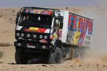 Dakar Classic: Twee ritten van het einde zijn de prijzen nog niet verdeeld.