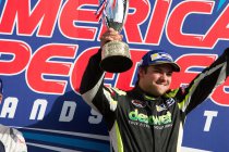 Brands Hatch: Elite 2: Renauer van start to finish - De Doncker beste Belg