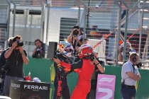 Max Verstappen op pole voor sprintrace in Oostenrijk - Zowel Hamilton als Russell crashen