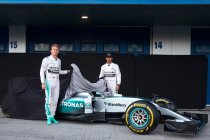 Mercedes haalt officieel doek van F1 W06 (+ Foto's)