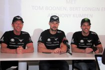 Tom Boonen met Bert Longin en Anthony Kumpen in Porsche voor de titel
