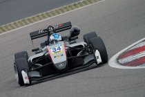 Jake Hughes vervolledigt ART Grand Prix GP3-trio