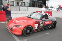 Zolder Supercar Madness: Filip Wojtowicz tweemaal vierde in de Mazda MX-5 Cup