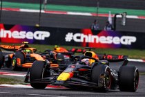 China: Verstappen klopt Norris in Shanghai