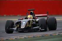 Formule 3.5 V8: SMP Bank zet jonge Rus Vladimir Atoev bij Spirit of Race
