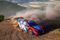 Acropolis: Katsuta en Neuville bij de les