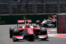 Baku: Leclerc blijft op titelkoers na chaotische race