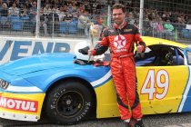 Darragh Adriaenssens Nederlandse ASCAR kampioen V8 Oval series. Belgische broers schitteren.