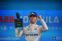 GP Frankrijk: Nyck de Vries in de Mercedes van Lewis Hamilton voor eerste sessie