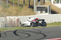 Williams FW40 te zwaar beschadigd na crashes Lance Stroll